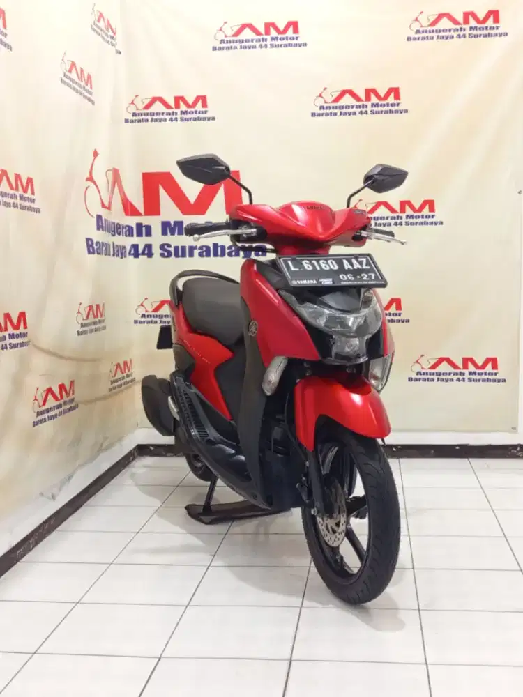 Km 10 Ribu yamaha Gear 125 Type S Tahun 2022 warna merah doff