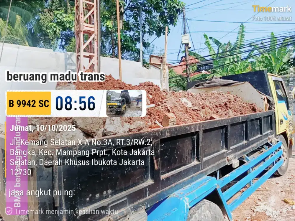 Jasa buang puing bongkaran