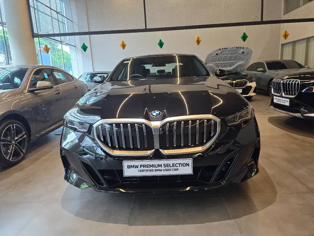 BMW 520i M Sport 2025, Equipped with Rear-Wheel Steering !!