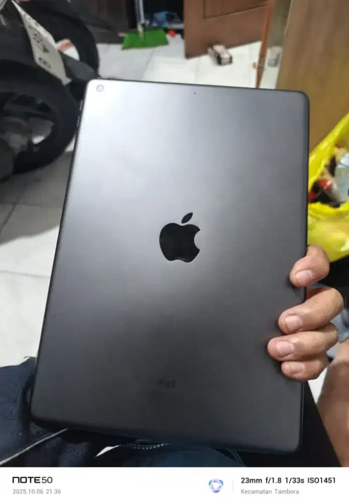 Ipad 9 baru 2 bulan mulus like new