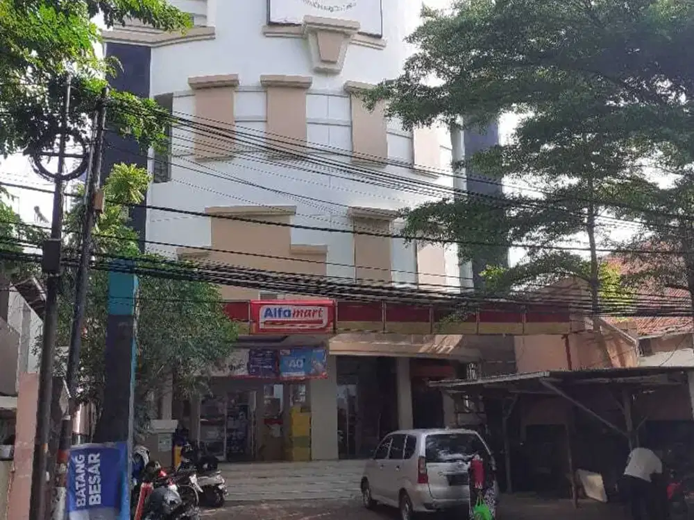 Gedung 5 lantai di Tanah Abang Jakpus