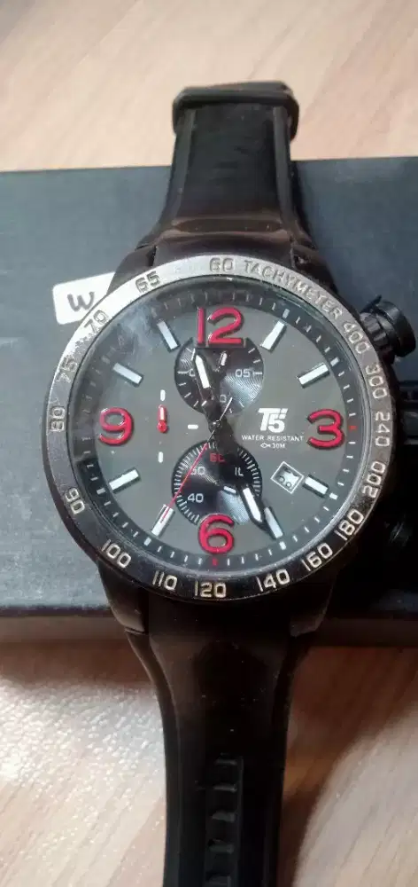 Jam tangan T5 sport