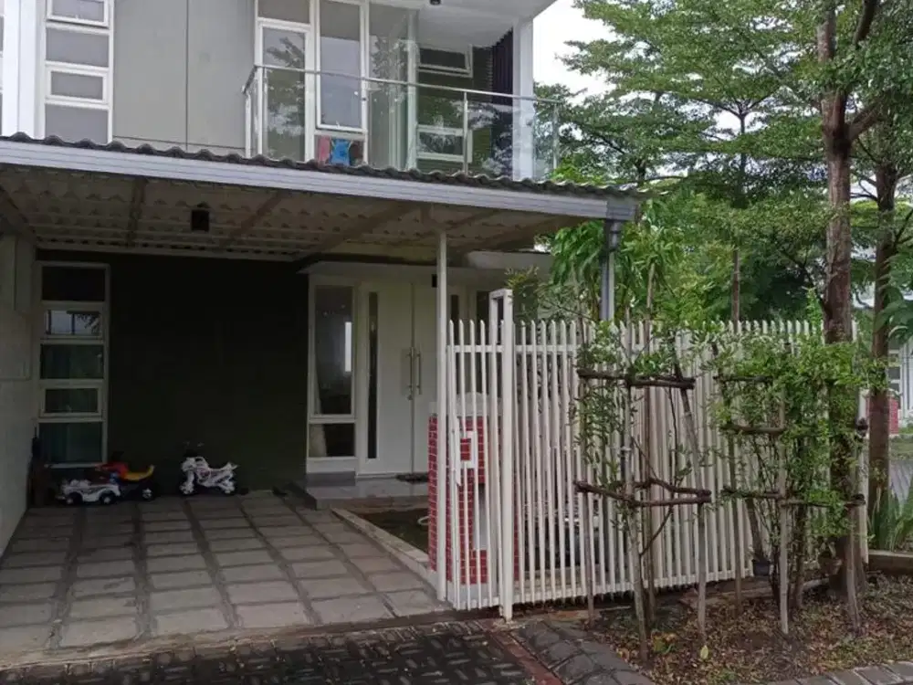 Rumah 2 Lantai Bagus, Perum Argent Parc, Sidoarjo Kota