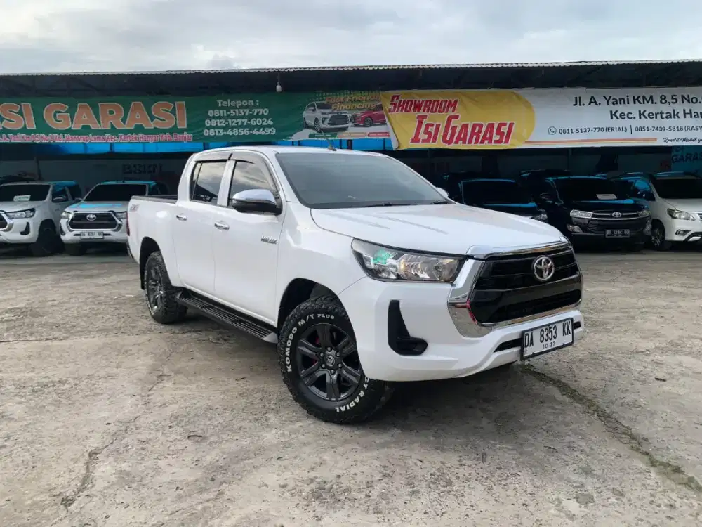 TOYOTA HILUX G 4X4 2022 DOUBLE CABIN TRANMISI MATIC DIESEL