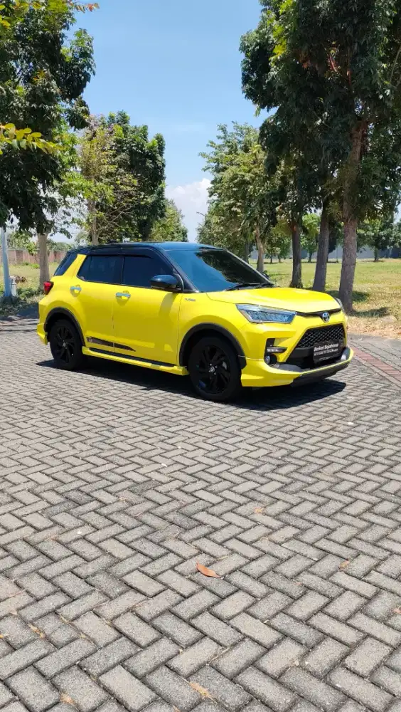 TDP 10JT km 4rb raize GR sport twotone 1.0turbo 2023