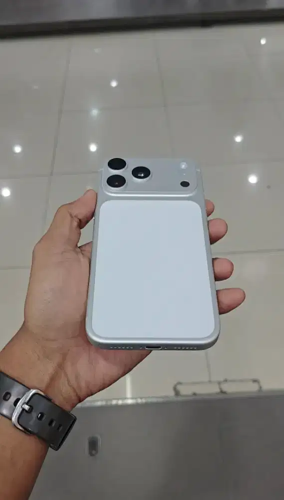 Pre-Order iPhone 17 series RESMI ya bisa cicilan syarat cukup k