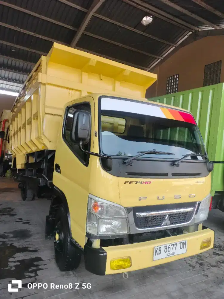 Truk Dump Mitsubishi Canter FE74HD Indeks 7 CDD 4x2 Th. 2023