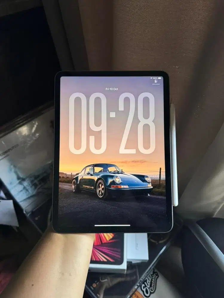 ipad pro gen 3 M1 512gb wifi only + apple pencil gen 2