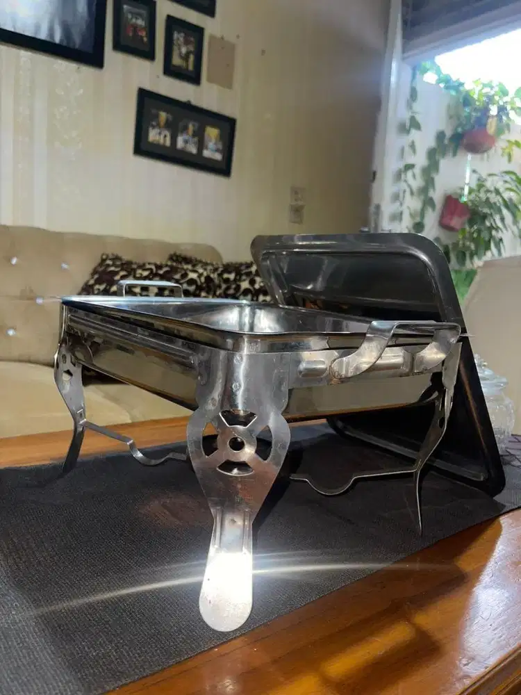 Panstok atau tempat prasmanan