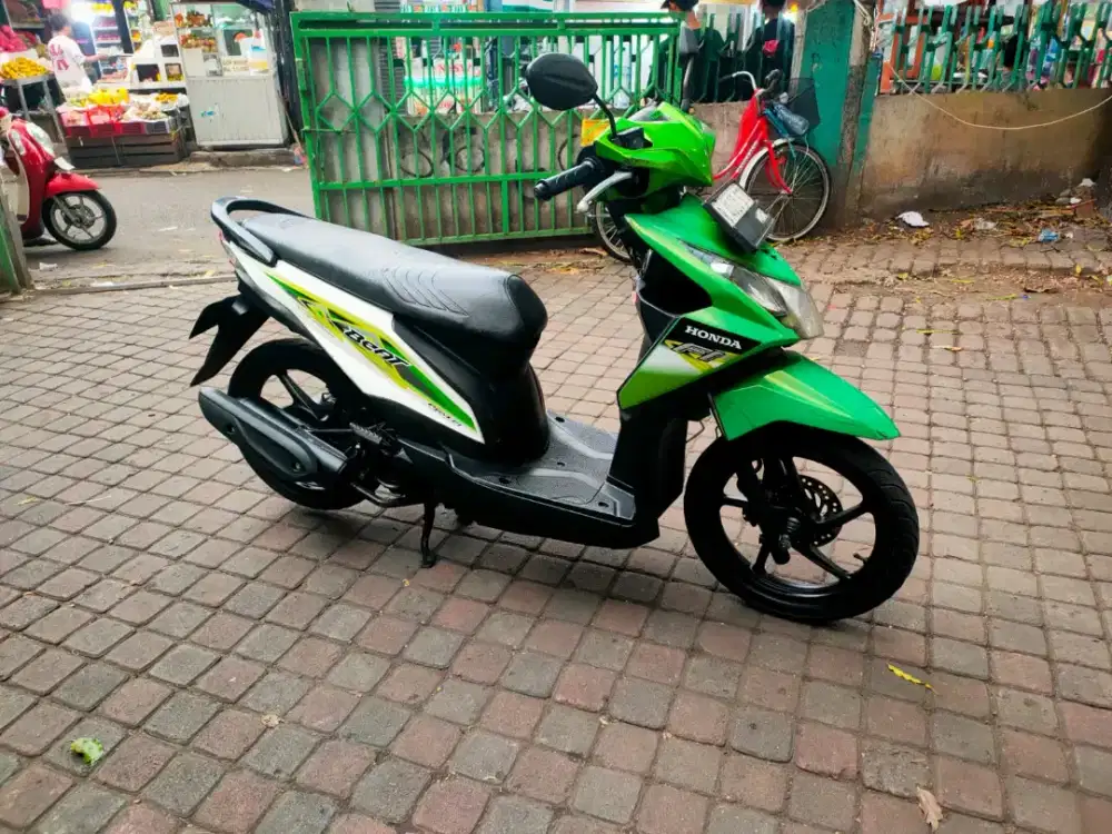 Beat 110cc PGM-FI Tahun 2013