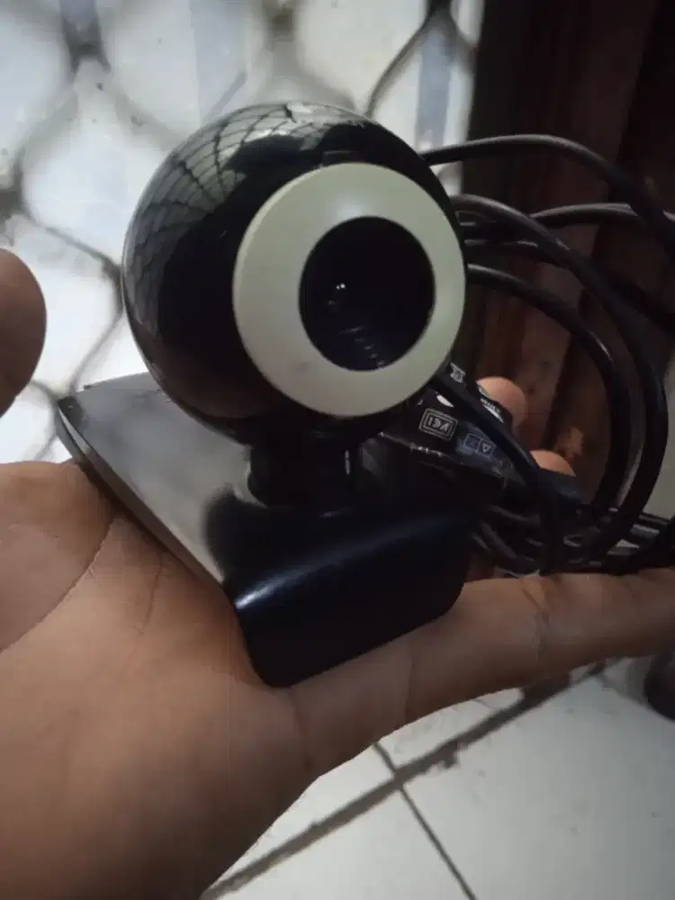Webc logitech bekas