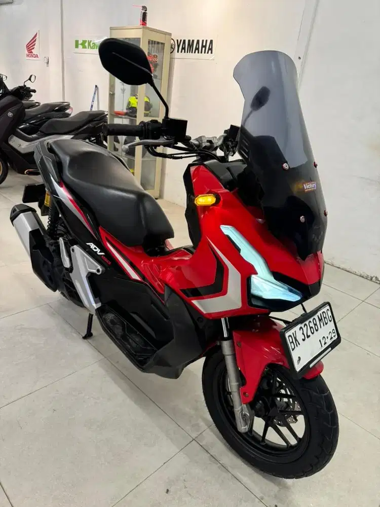 Honda ADV 150 Tipe ABS tahun 2019 warna Merah ADV150 CC Red Gloss Old