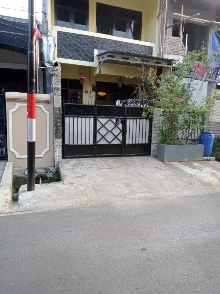 DI JUAL RUMAH SIAP HUNI