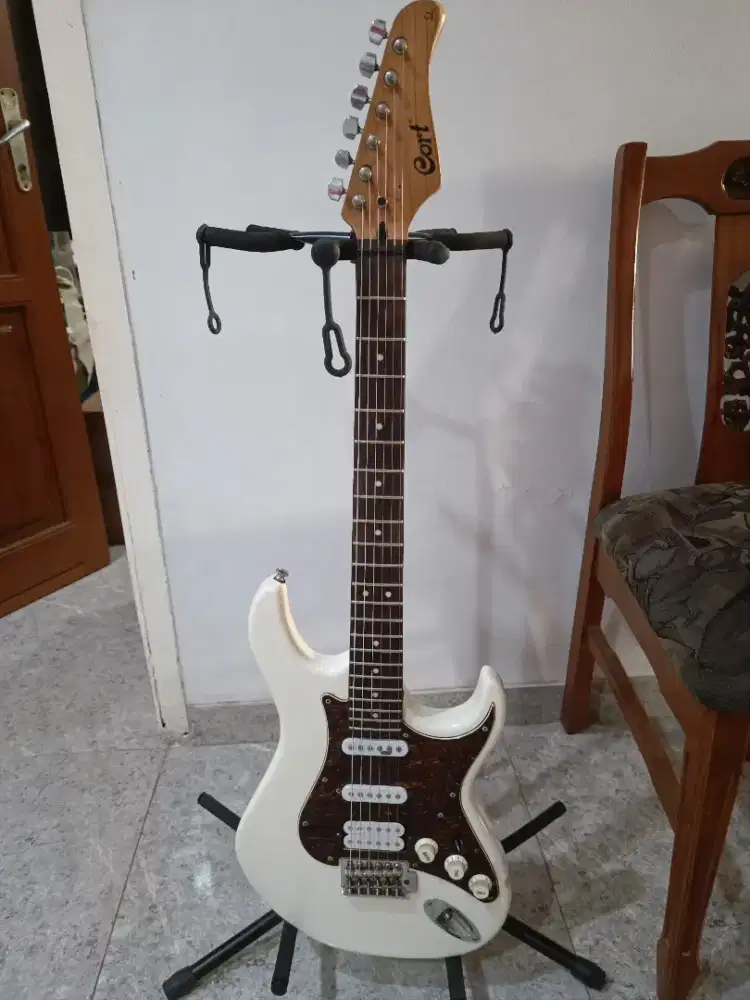 Gitar stratocaster cort g110 upgrade