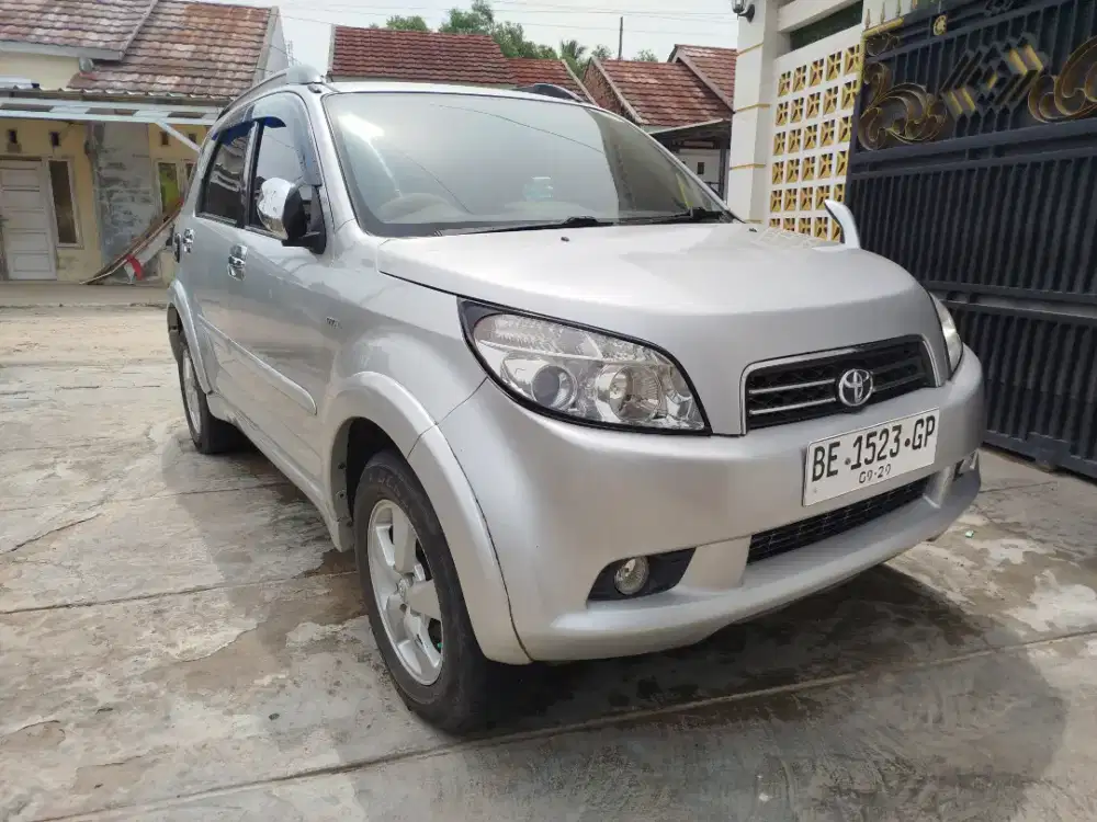 Rush S Manual Mobil Pribadi