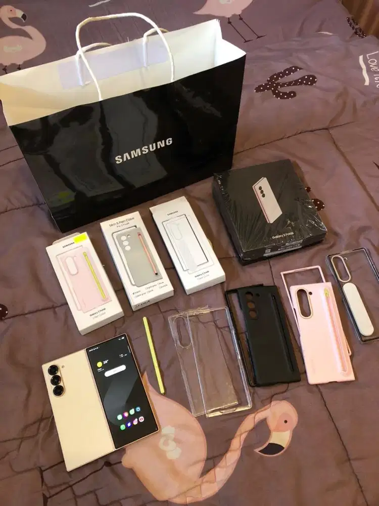Samsung Z Fold 6 ISTIMEWA