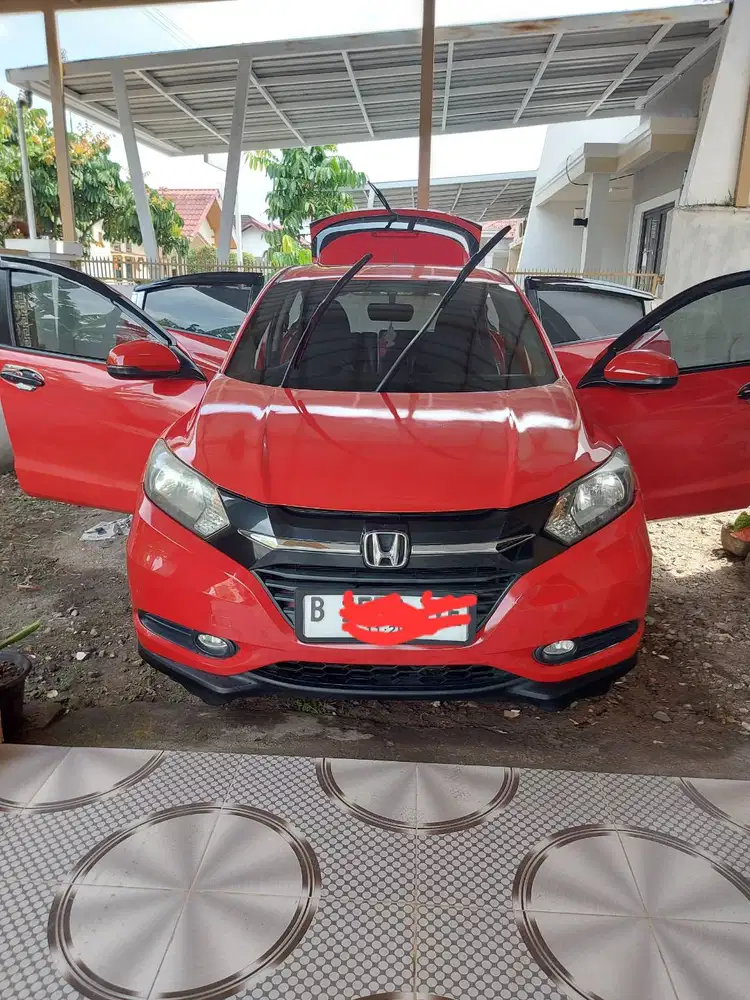 Dijual mobil HRV tahun 2017