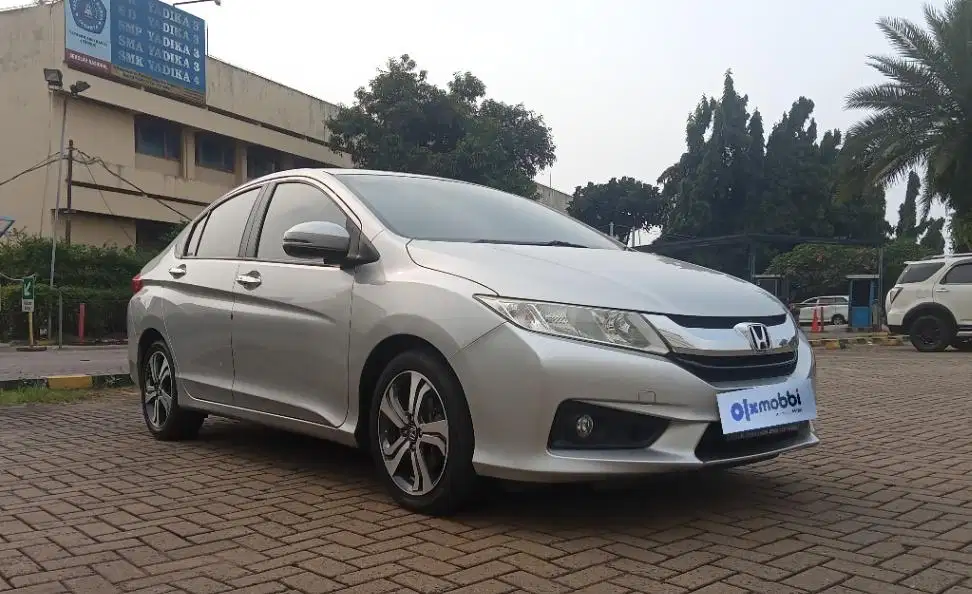 Nego Sampai Deal! DP Rendah  8JT - Honda City 1.5 E Bensin-AT 2015 Abu
