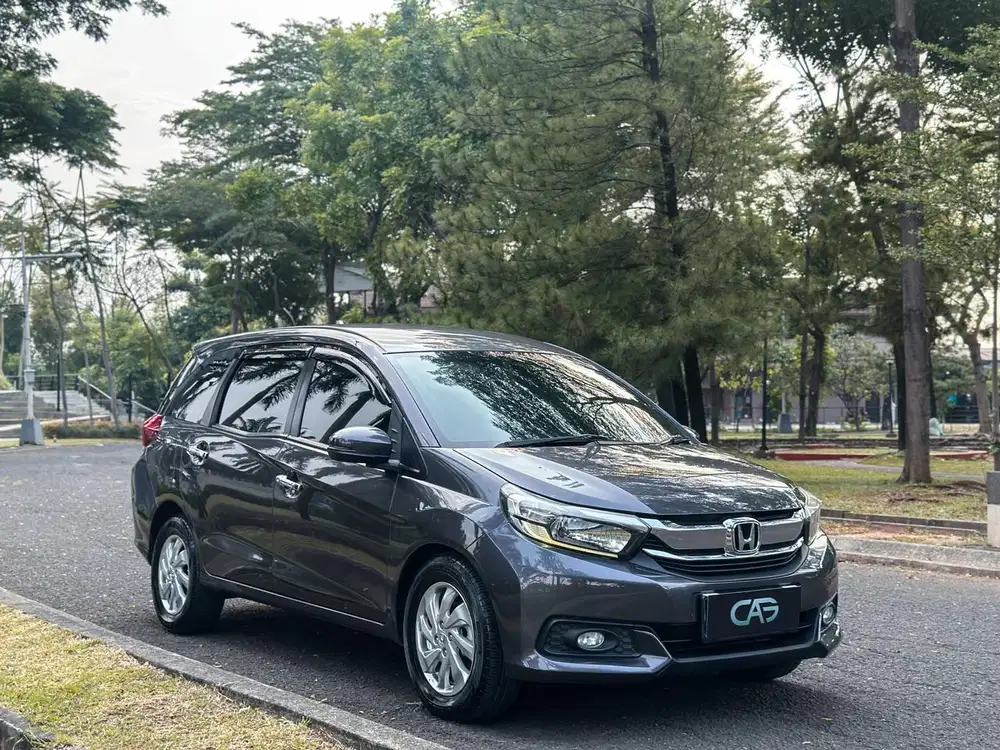 Mobilio E CVT AT 2017/Mobilio E CVT matic automatic abu 2017