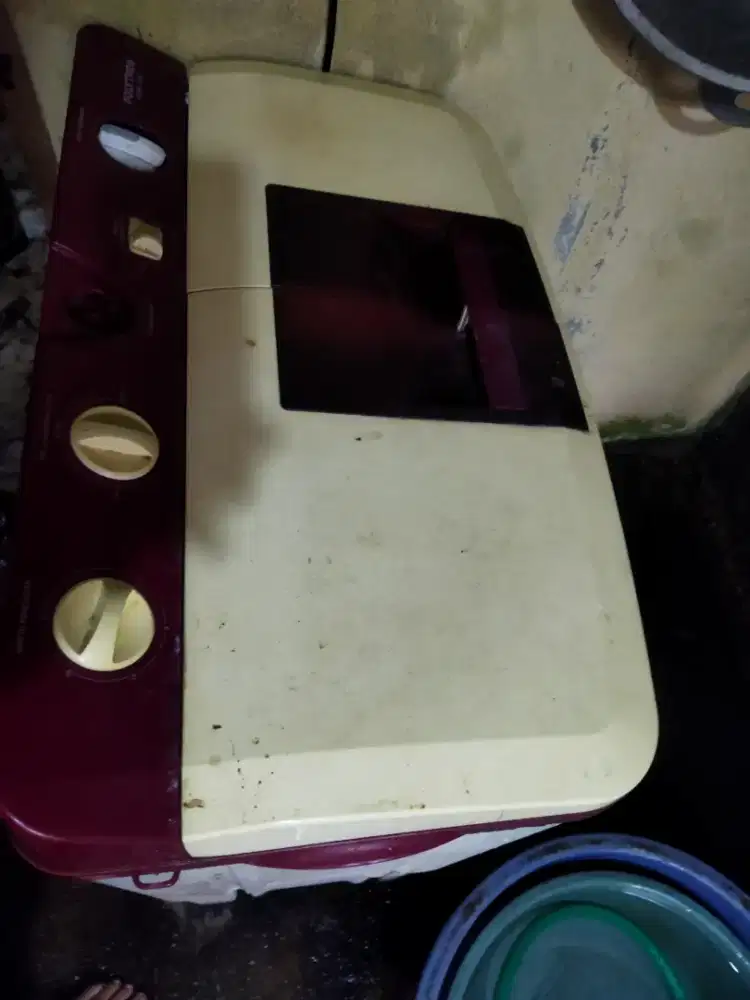 Mesin Cuci Polytron 350rb
