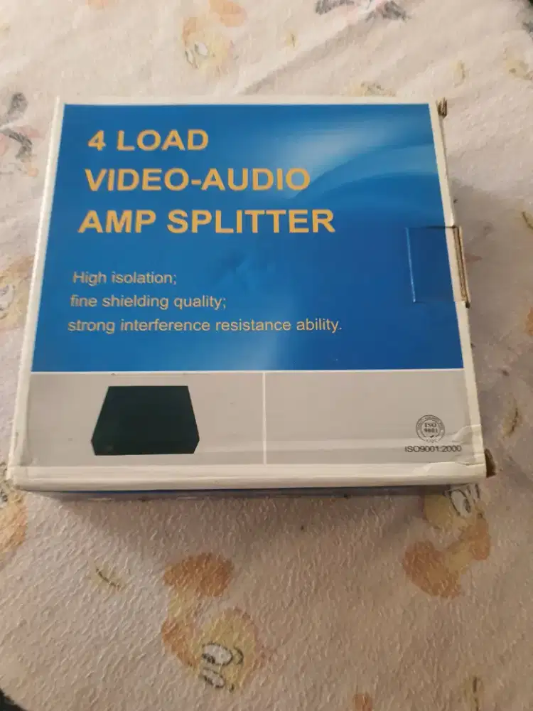 4 load video - audio amplifier splitter | merek usat model 104VA