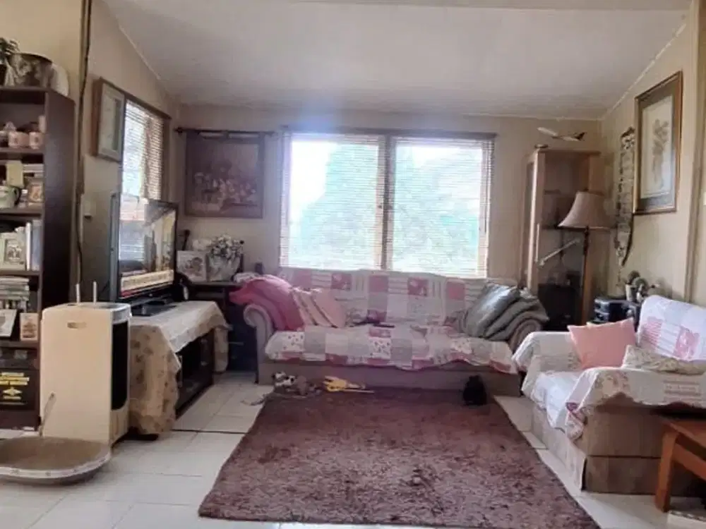RUMAH SIAP HUNI LIGAR MANIS CIMENYAN