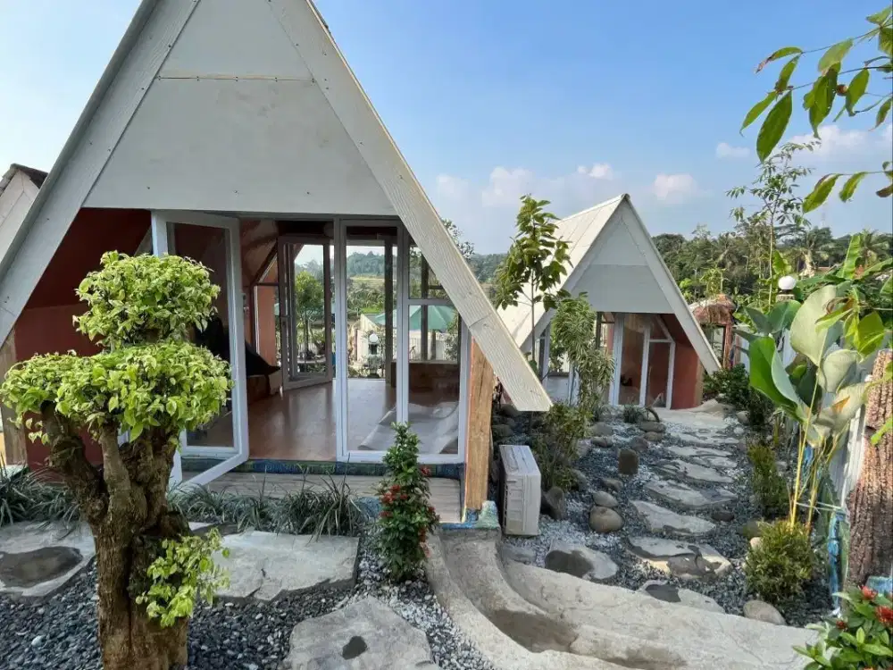 Dijual Villa dan Cafe Estetik View Persawahan di Pondoksalam Purwakarta