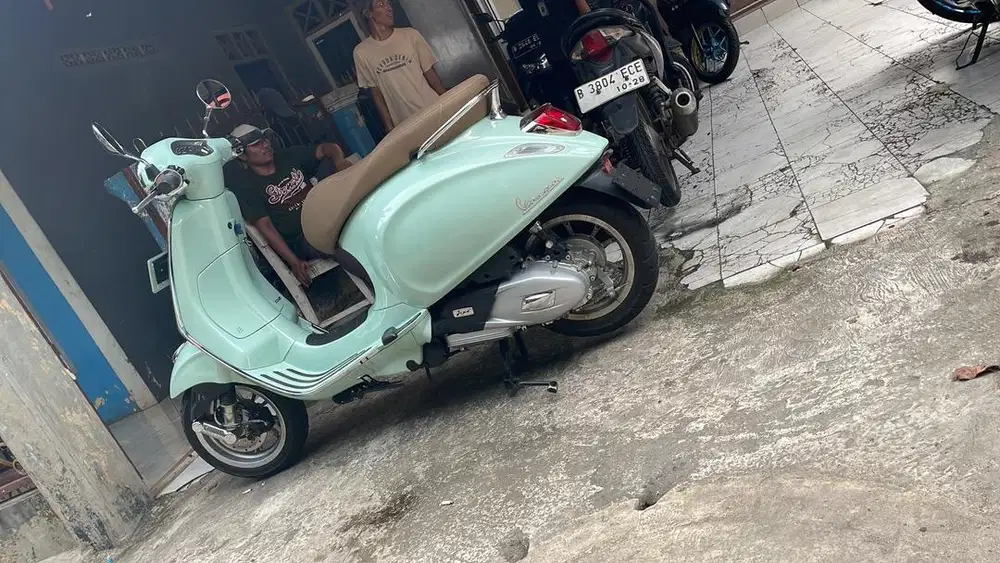 vespa primavera 150 ABS