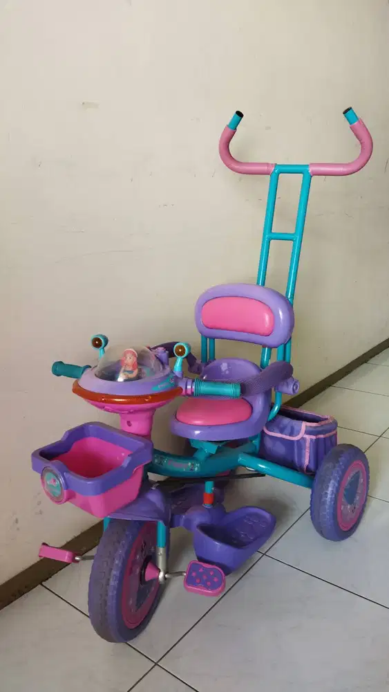 Dijual murah sepeda anak-anak perempuan balita