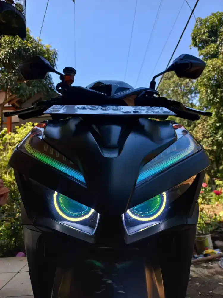 Headlamp biled Vario 125/150 new