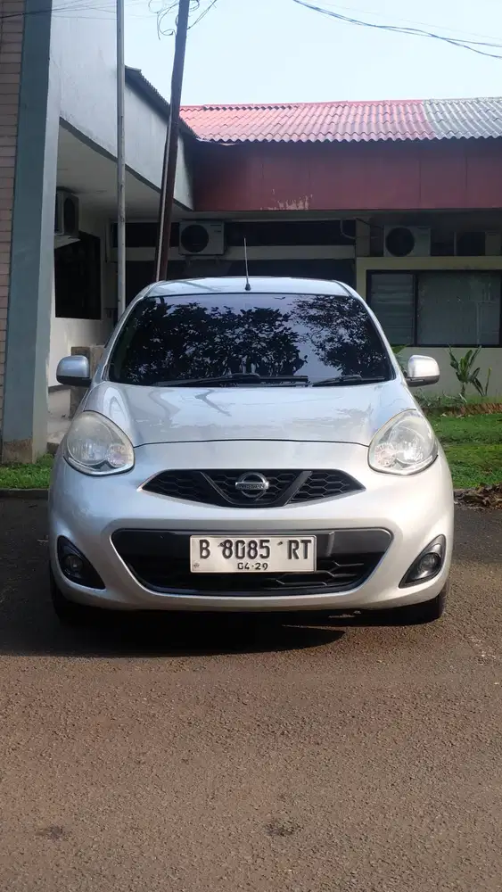 Nissan March 1.2 XS Matic Thn 2013
