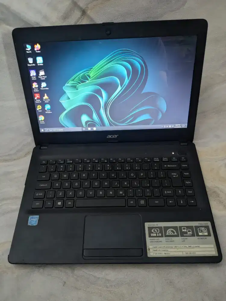Laptop Acer AO Z1402 Ram 4GB Normalan Tinggal Pake Aja