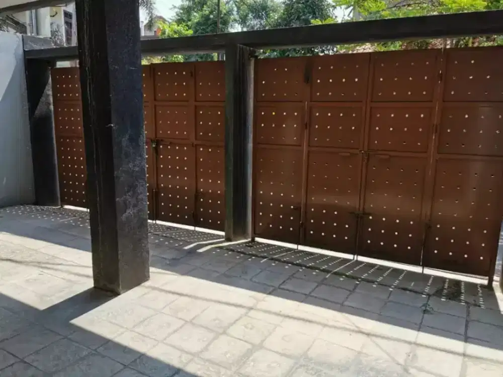 DIJUAL CEPAT RUMAH CUKUP MEWAH DI CIGADUNG KOTA BANDUNG SANGAT COCOK SEKALI UNTUK HUNIAN & KUMPULAN KELUARGA