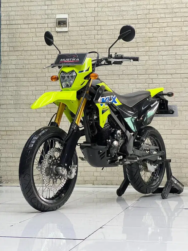 Super Low Odo Asli!! ⭐️⭐️⭐️⭐️⭐️ Kawasaki KlX 150 SM | Wulan mustika