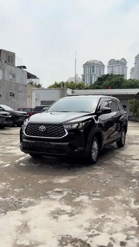Toyota Kijang Innova Zenix 2025 Hybrid