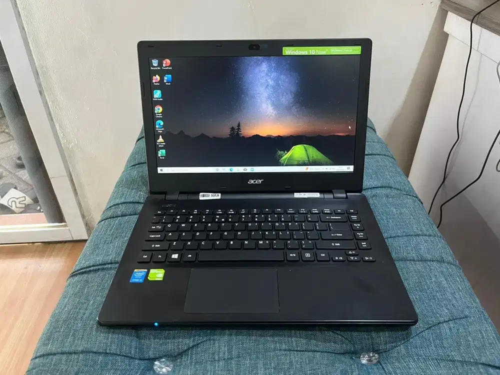 Laptop Acer Travelmate P246 (second). 3 jutaan normal dan bergaransi