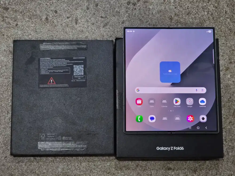 Samsung Z fold 6 512GB Garansi Sein Juni 2026 Likenew