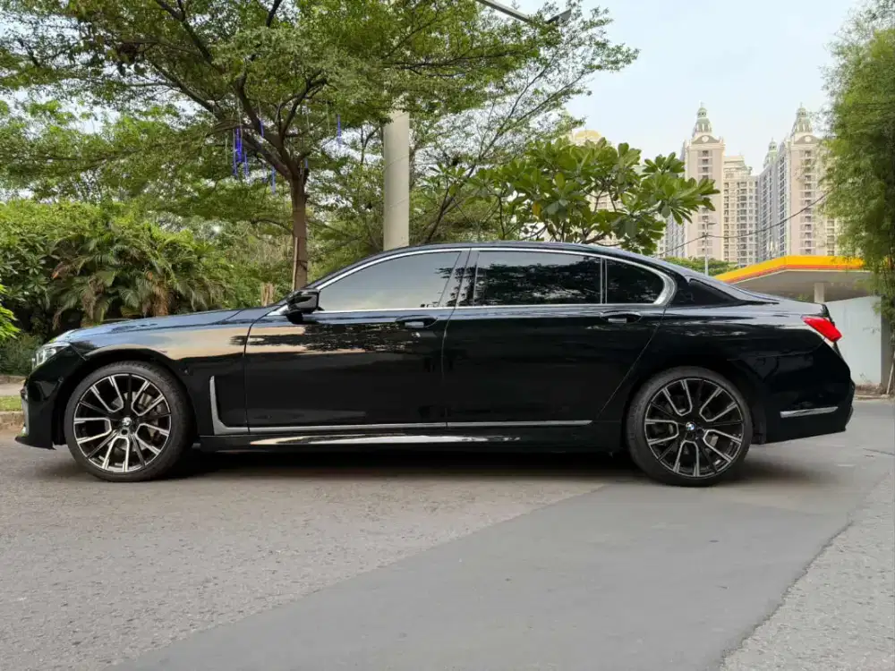 BMW 730Li Facelift 2017