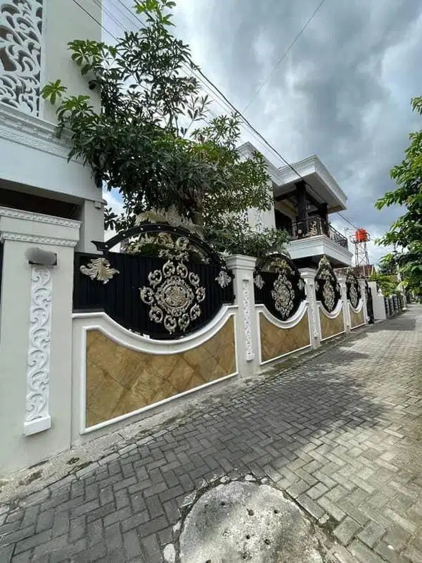 Investasi Rumah Klasik Mewah Dan Kost Ekslusif Lokasi Dekat Dengan Gem