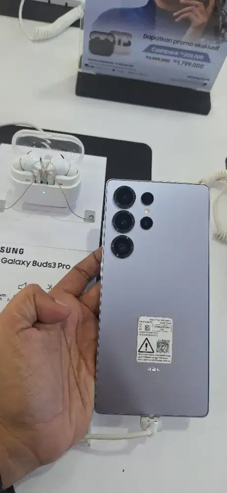 S25 ultra 256 dan buds 3 pro