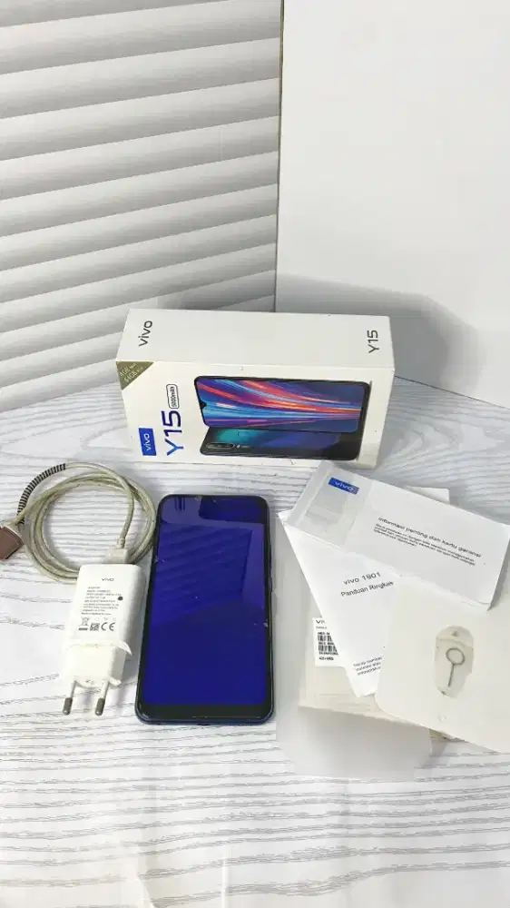 Vivo y15 4/64gb