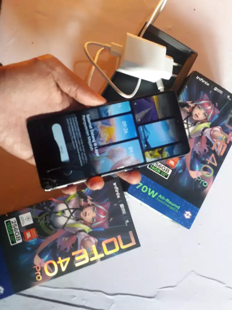 INFINIX NOTE 40 PR0 minus