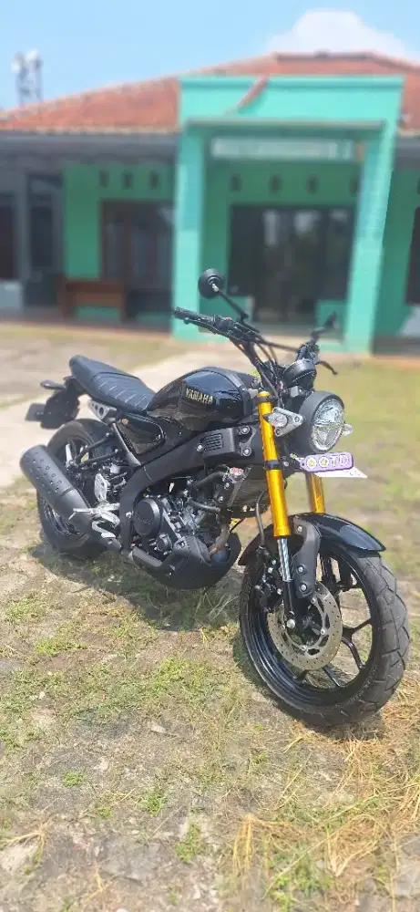 YAMAHA XSR 155 BLACK EDITION