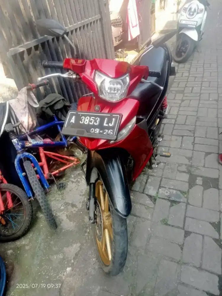 Jual Vega ZR 2011 BU