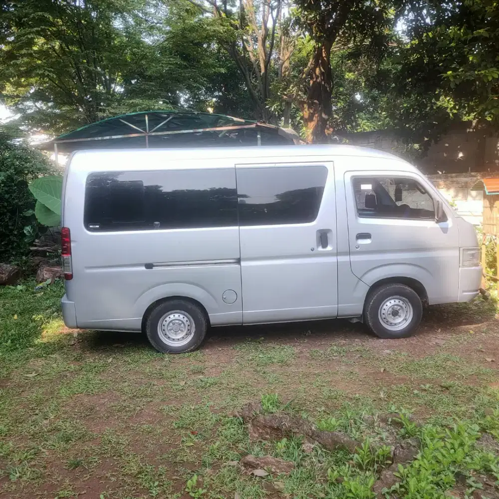 Suzuki New Carry Minibus 10 seat