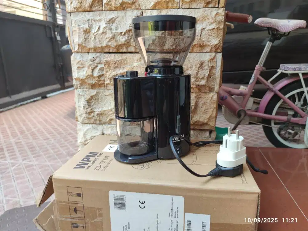 Second Welhome WPM ZD 10T Coffee Grinder Penggiling Kopi Elektrik