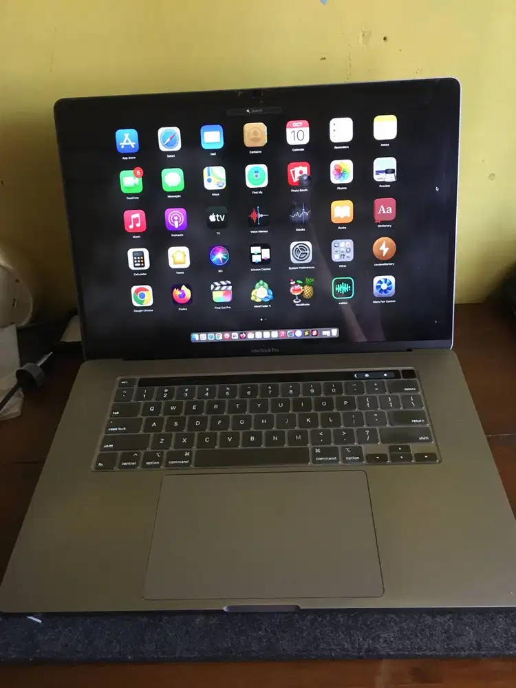 BU Macbook Pro 16 2019 32GB 1TB