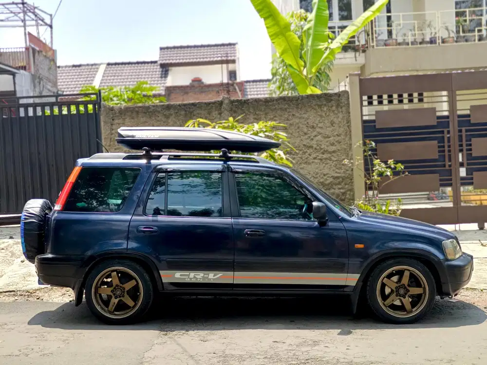 Honda CR-V 2001 metic pajak isi/tt motor, mobil boleh cash boleh