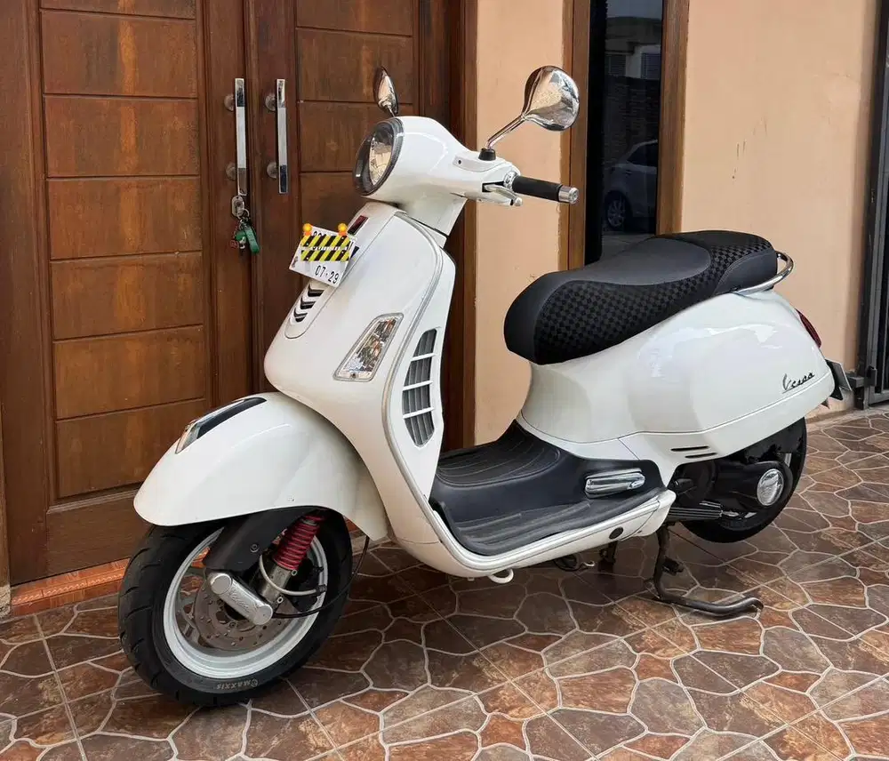 DIJUAL GTS 3vie 2024 Putih LOW KM
