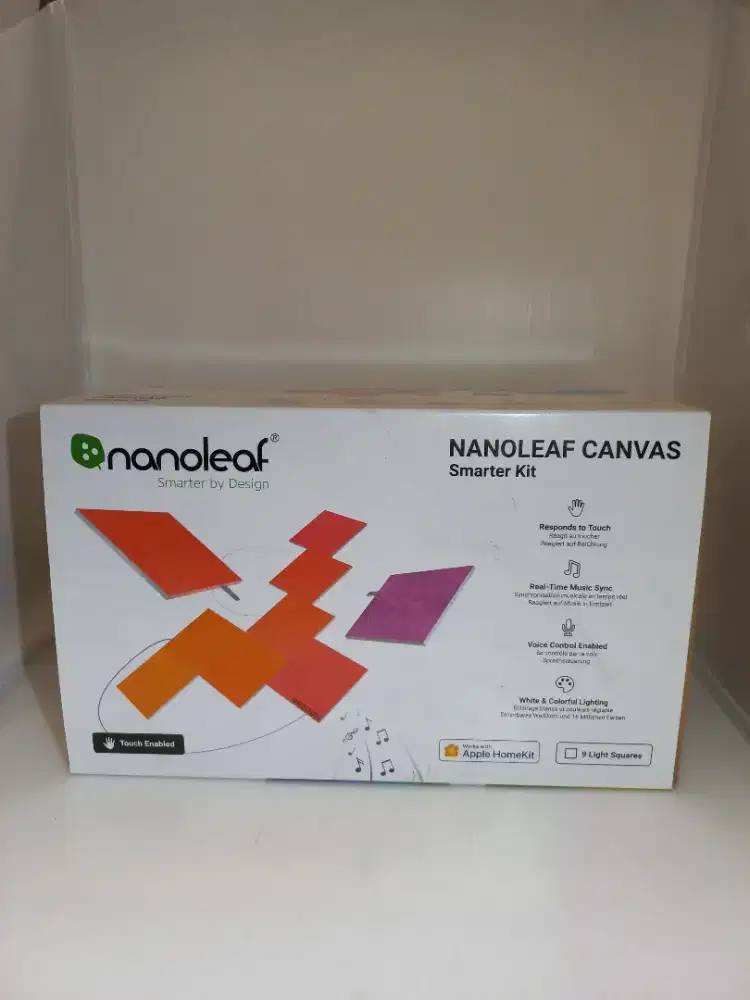 Nanoleaf Shapes Triangles Starter Kit
Lampu LEDberbentuk segitiga
